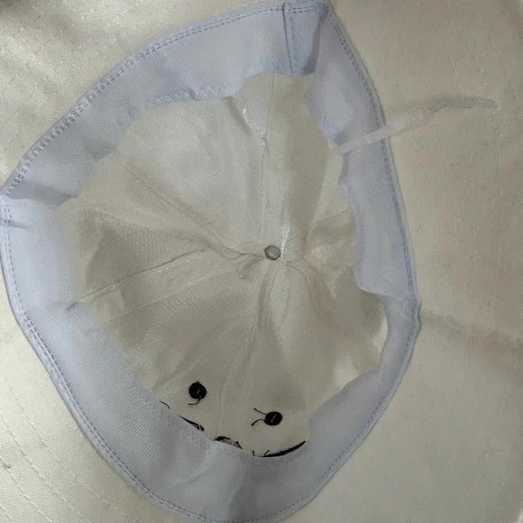 Bucket Hat with Cat Face - Picture 3 of 6